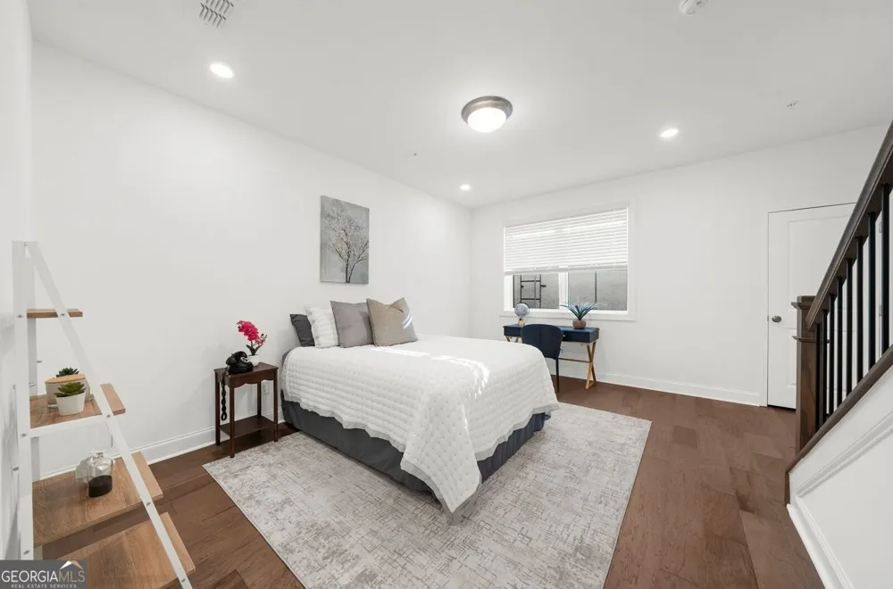 223 Downing DR Alpharetta, GA 30022