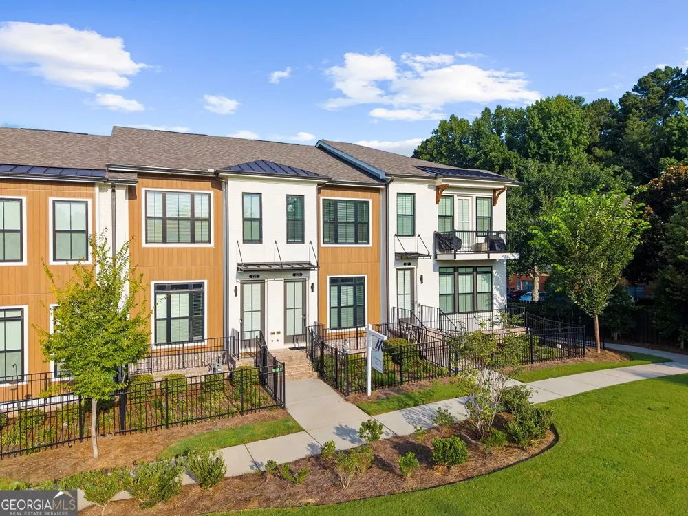 223 Downing DR Alpharetta, GA 30022
