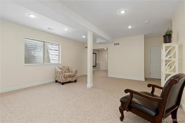 9519 Nile Way Arvada, CO 80007