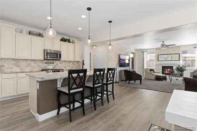 9519 Nile Way Arvada, CO 80007