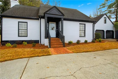 1044 Little Willeo Road