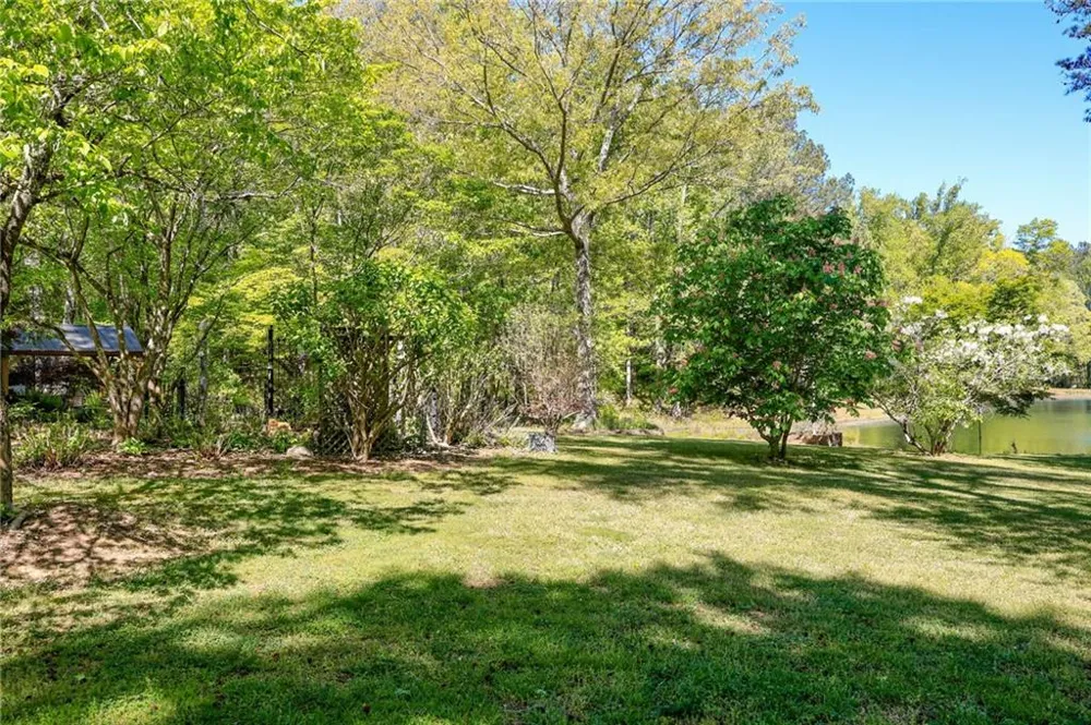 8277 Buchanan Highway Dallas, GA 30157