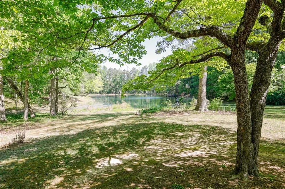 8277 Buchanan Highway Dallas, GA 30157
