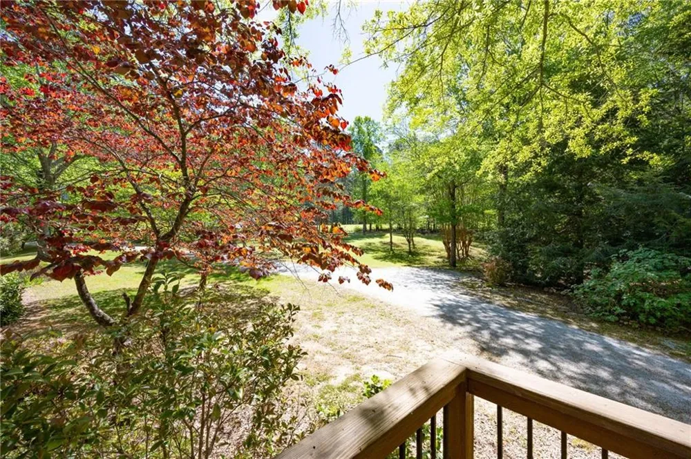 8277 Buchanan Highway Dallas, GA 30157