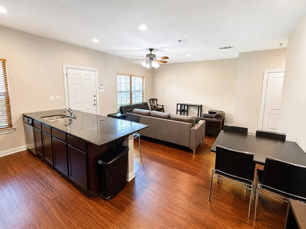 2410 S 2nd Street #1374 Waco, TX 76706