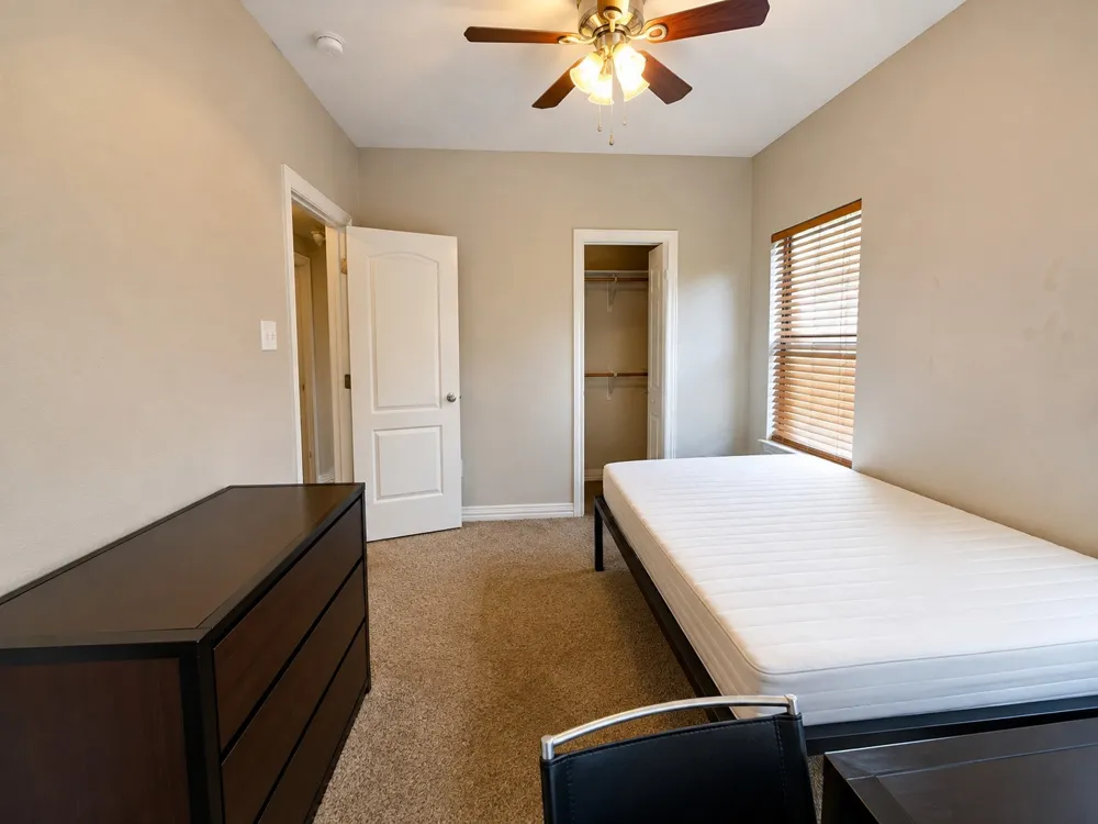 2410 S 2nd Street #1374 Waco, TX 76706
