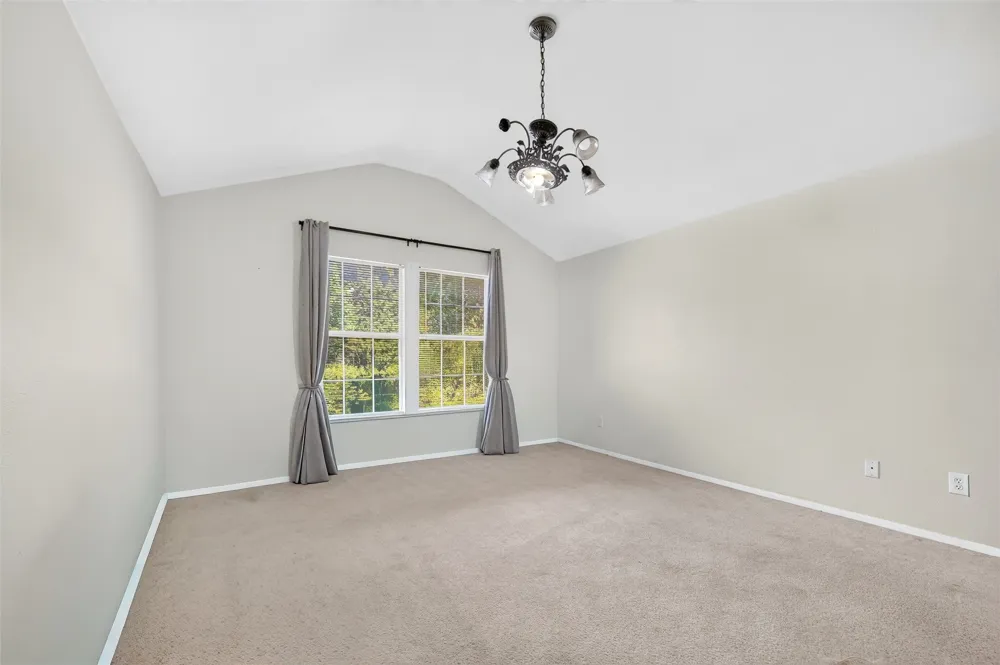 6833 Rondo Drive Dallas, TX 75241