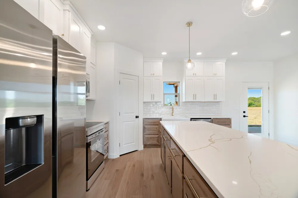 225 Private Road 33083 Sumner, TX 75486