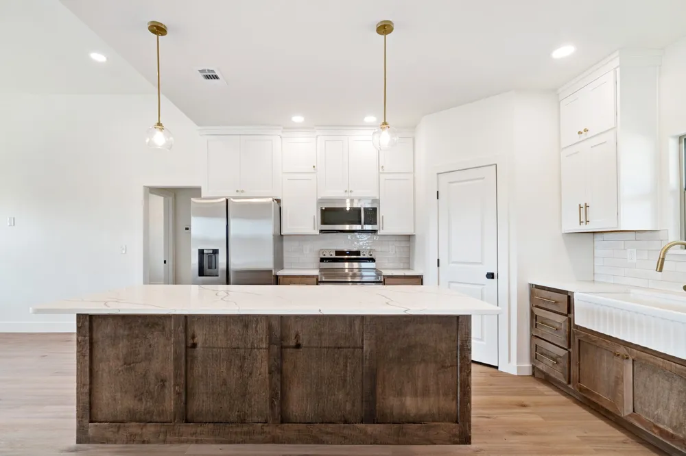 225 Private Road 33083 Sumner, TX 75486