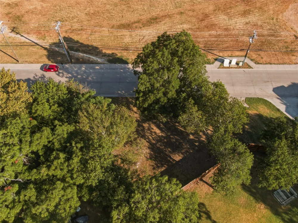 104 Getzendaner Street Waxahachie, TX 75165