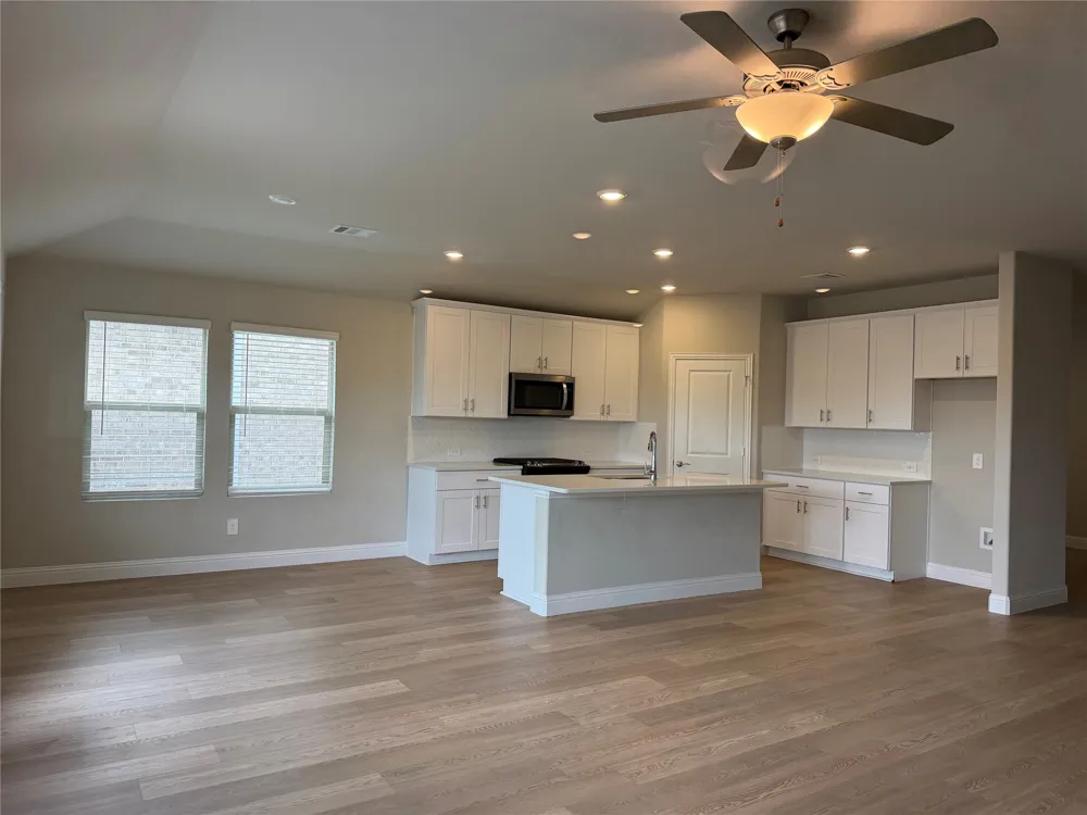 1093 Eagle Run Lane Lavon, TX 75166
