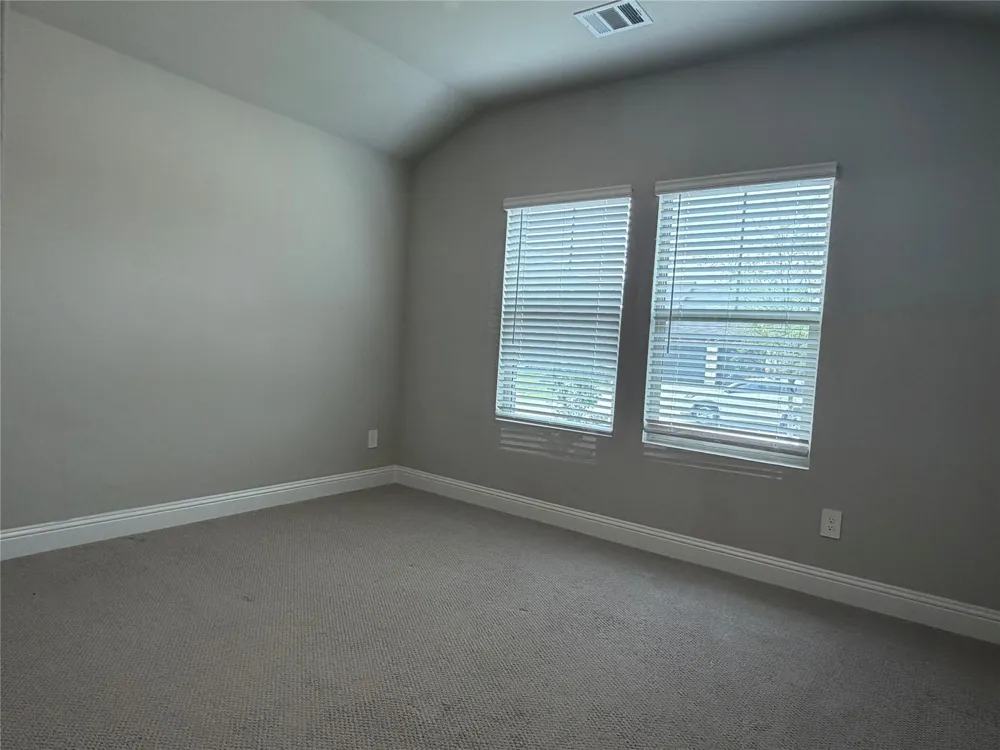 1093 Eagle Run Lane Lavon, TX 75166