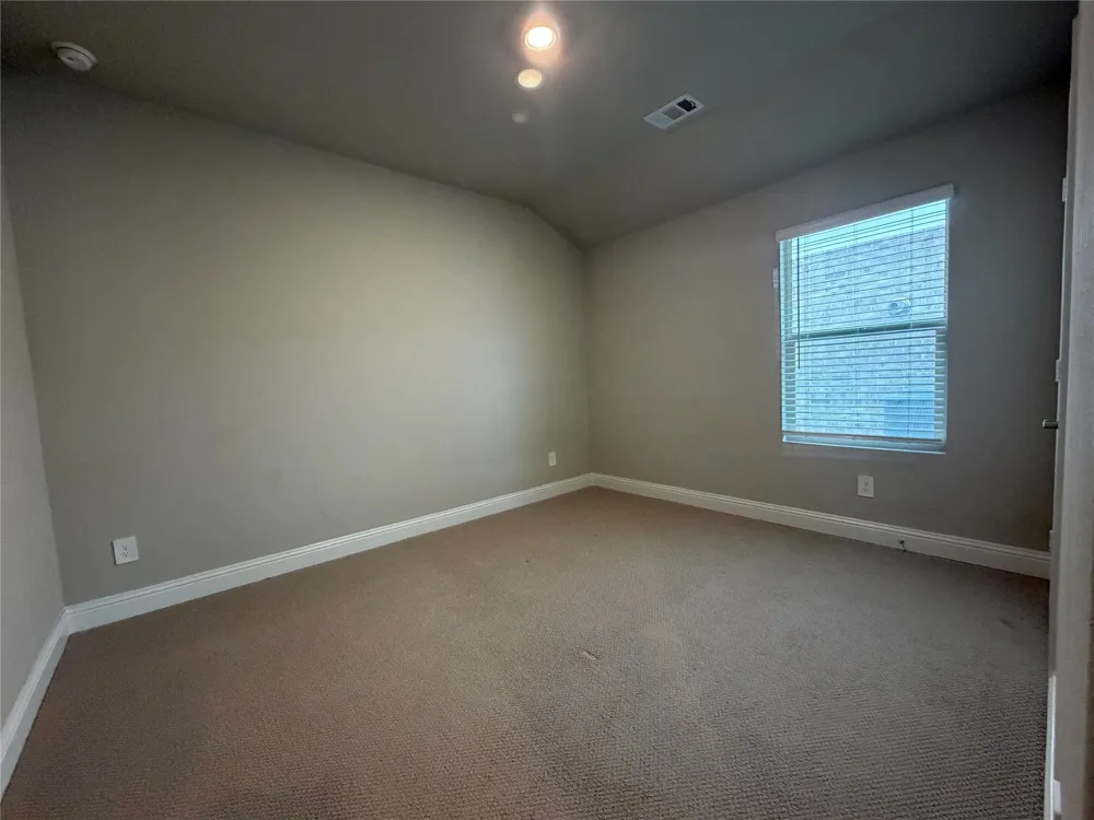 1093 Eagle Run Lane Lavon, TX 75166