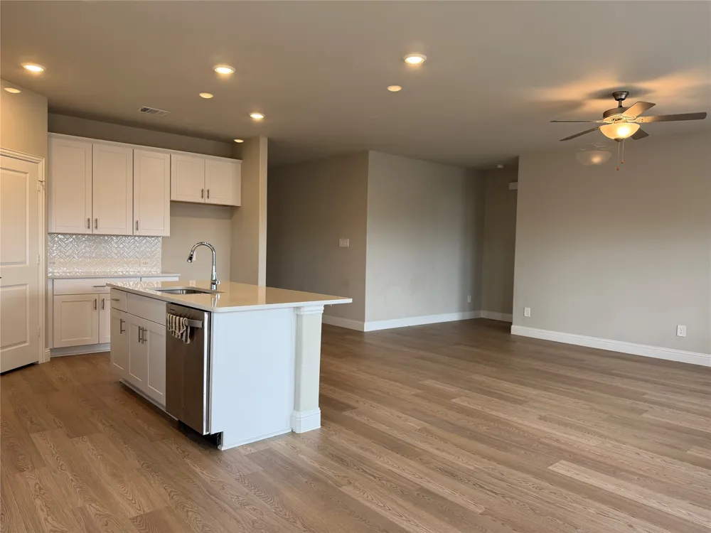 1093 Eagle Run Lane Lavon, TX 75166