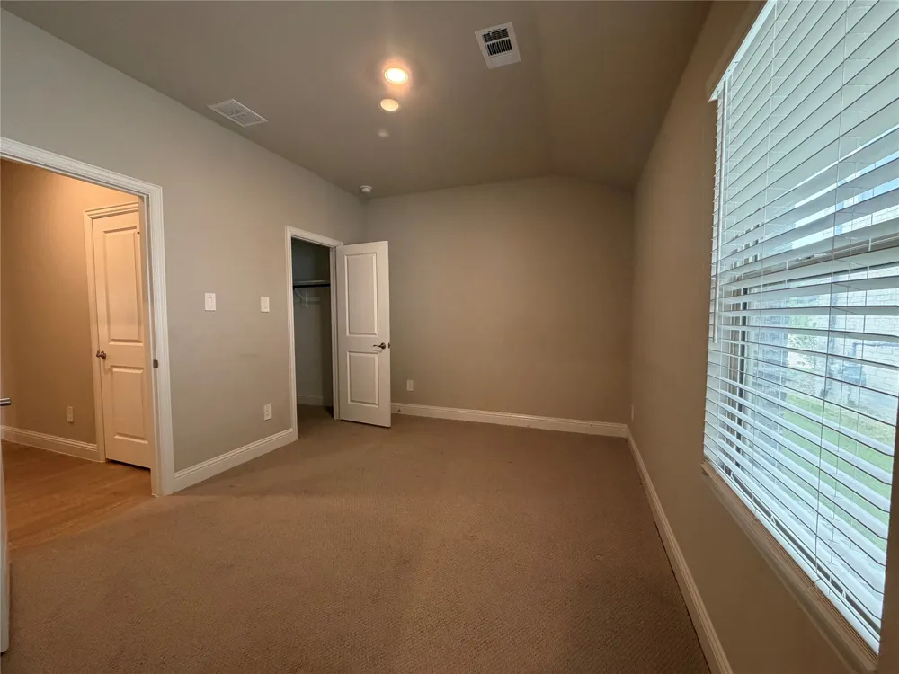 1093 Eagle Run Lane Lavon, TX 75166