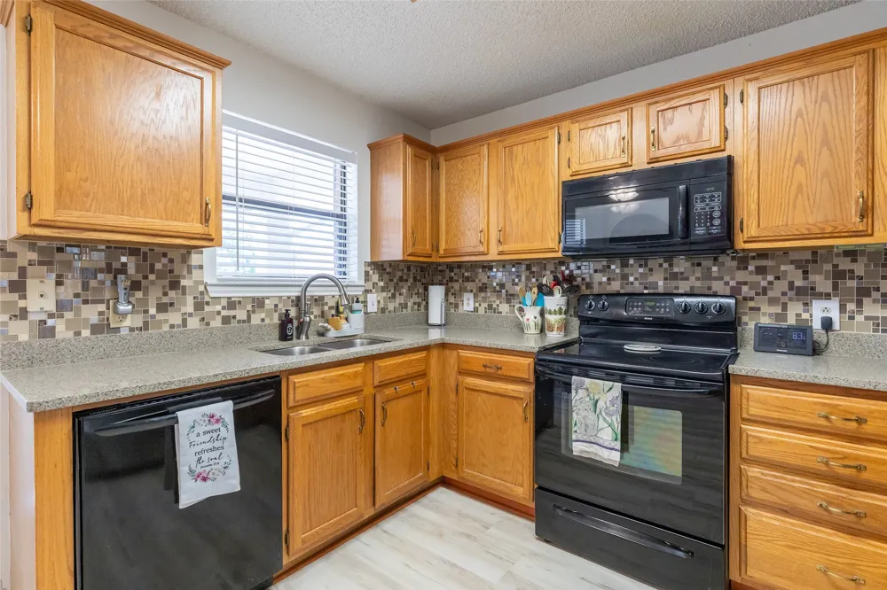 2901 Oak Ridge Court Abilene, TX 79606