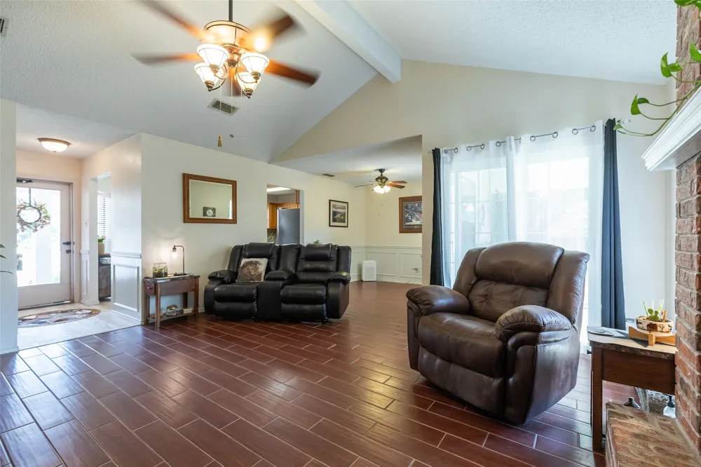 2901 Oak Ridge Court Abilene, TX 79606