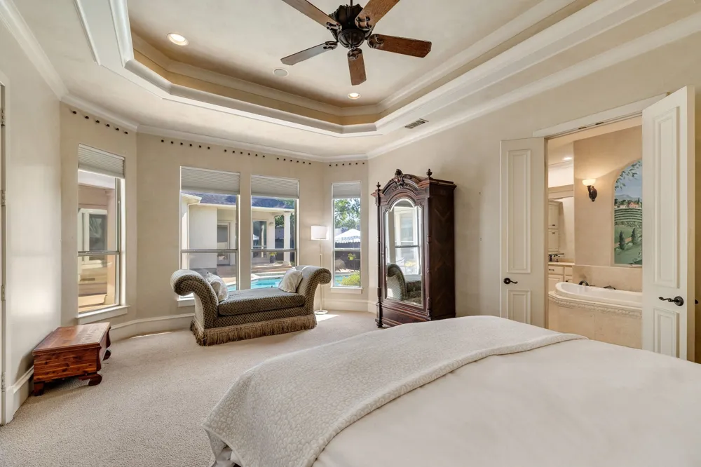 6628 Briar Ridge Lane Plano, TX 75024