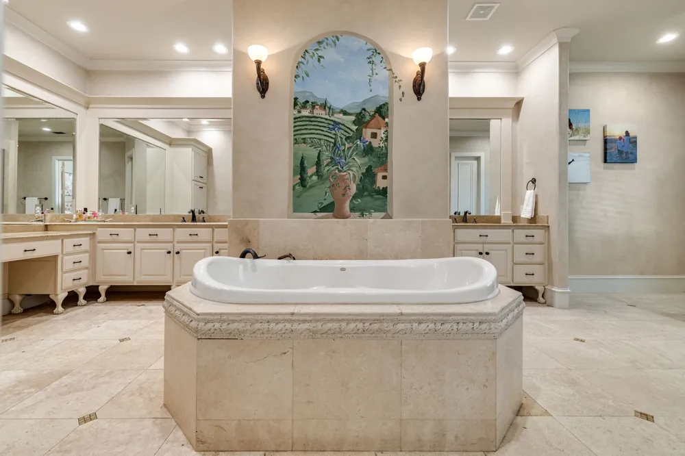 6628 Briar Ridge Lane Plano, TX 75024