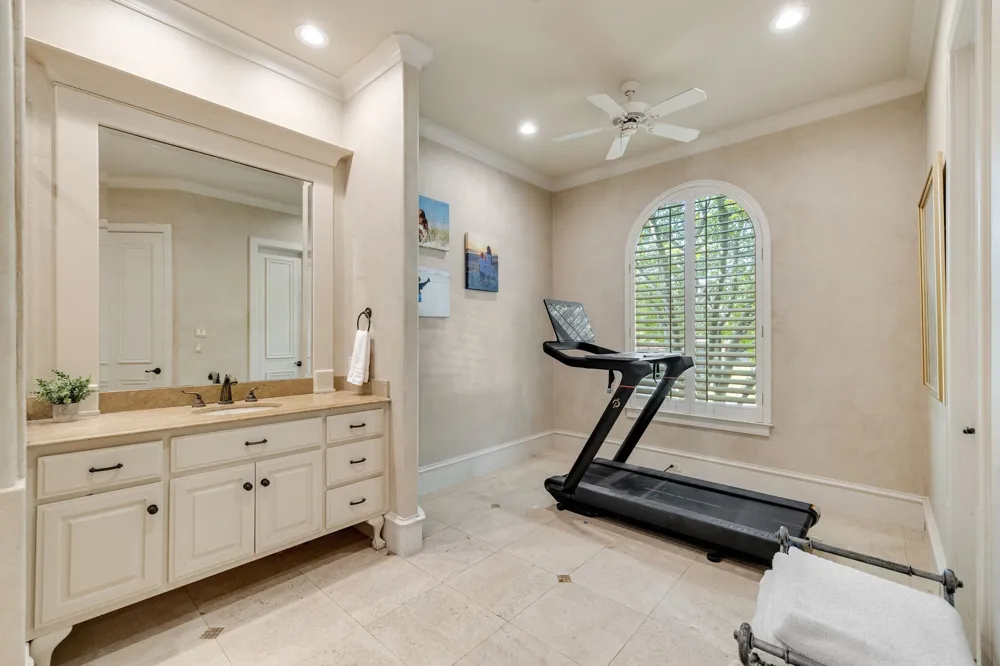 6628 Briar Ridge Lane Plano, TX 75024