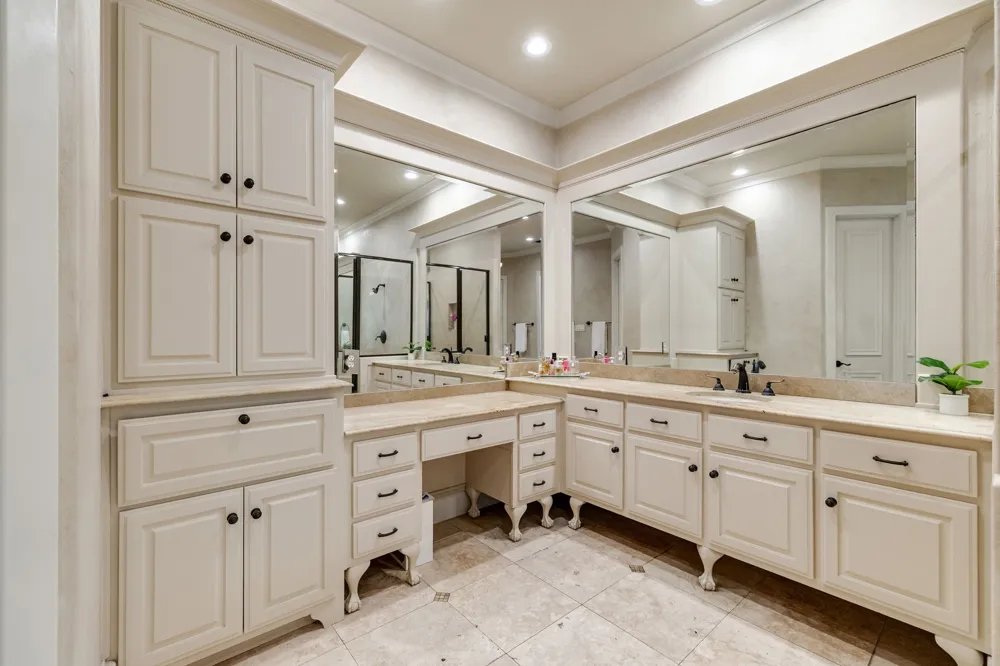 6628 Briar Ridge Lane Plano, TX 75024
