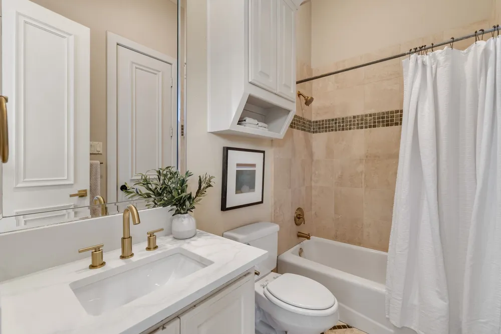 6628 Briar Ridge Lane Plano, TX 75024