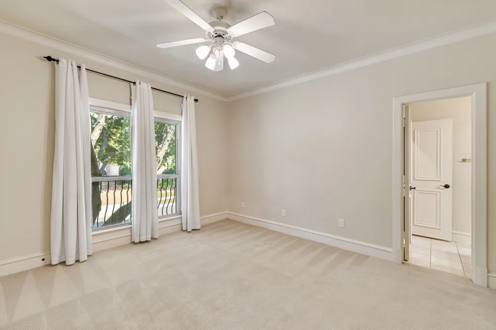 6628 Briar Ridge Lane Plano, TX 75024
