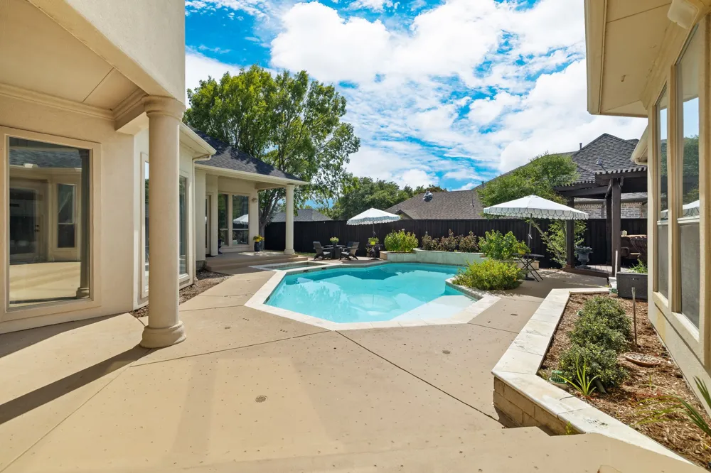 6628 Briar Ridge Lane Plano, TX 75024