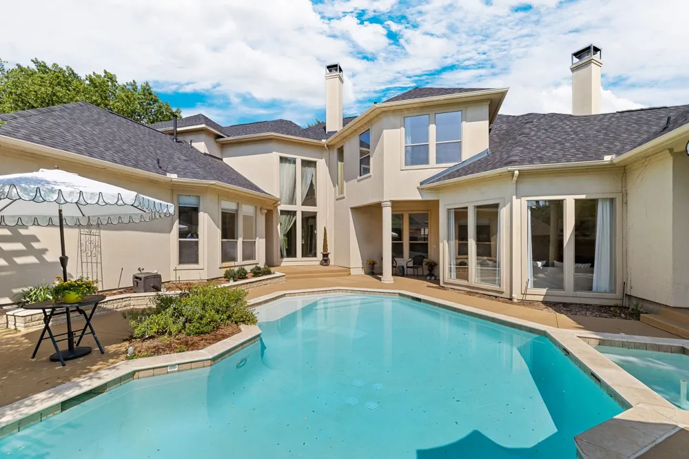 6628 Briar Ridge Lane Plano, TX 75024