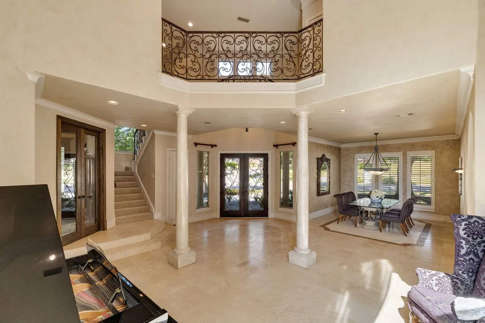 6628 Briar Ridge Lane Plano, TX 75024