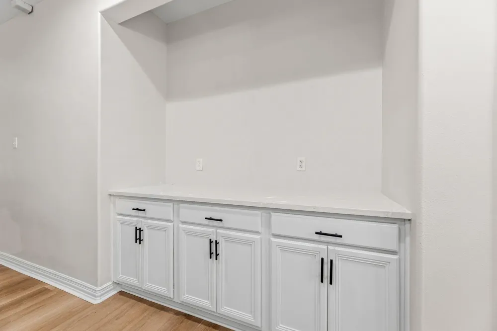 4432 Mae Street Friendswood, TX 77546