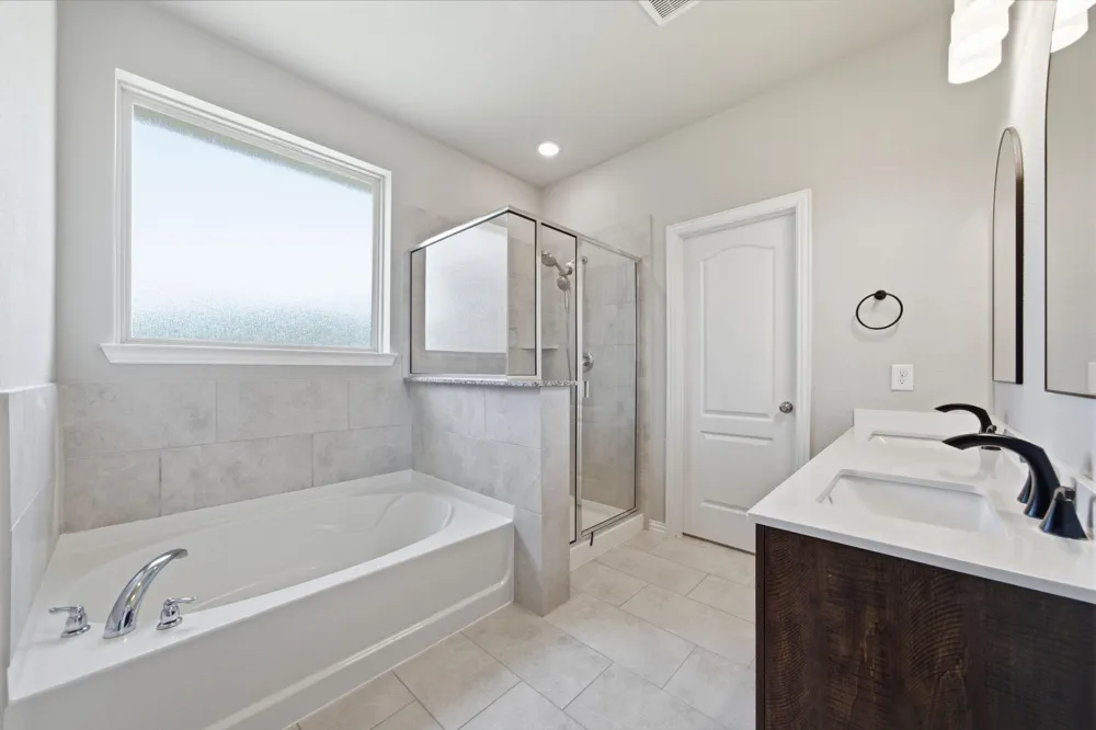 8303 Divot Trace Fulshear, TX 77441