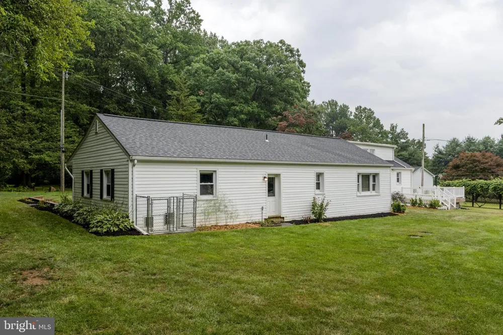 65 COMPASS ROAD Parkesburg, PA 19365