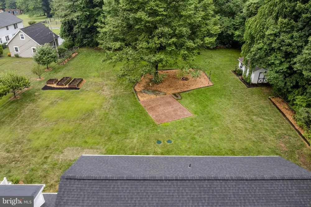65 COMPASS ROAD Parkesburg, PA 19365