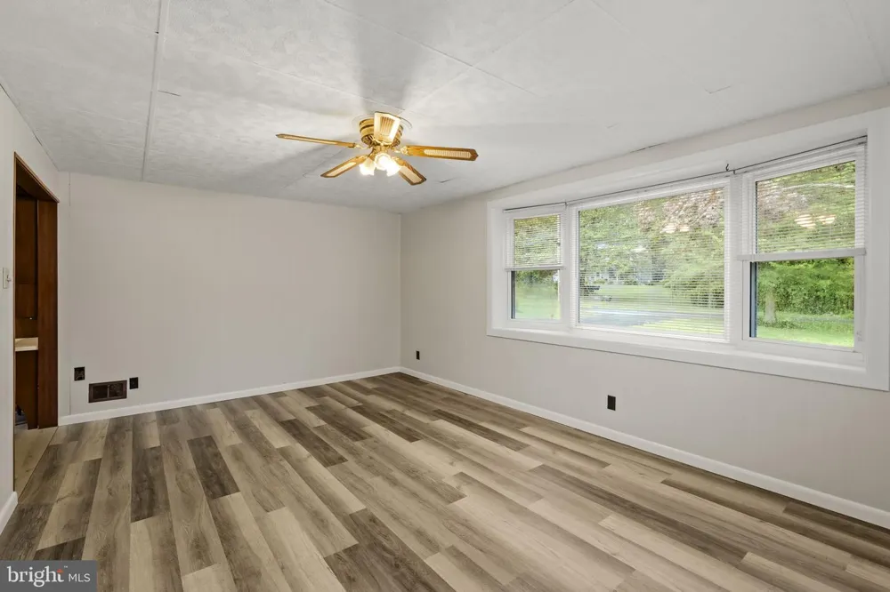 65 COMPASS ROAD Parkesburg, PA 19365