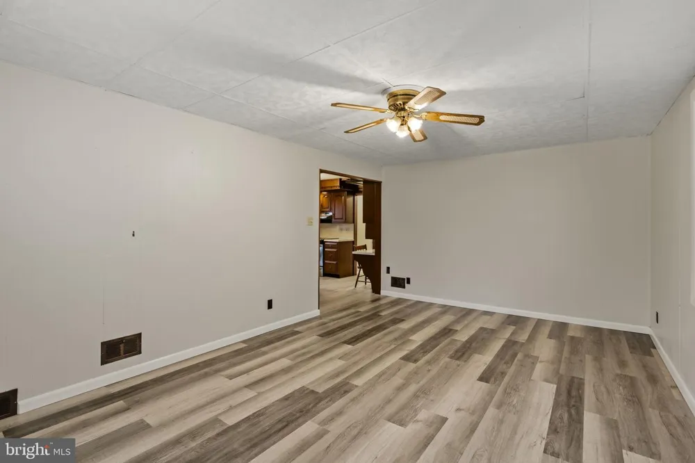 65 COMPASS ROAD Parkesburg, PA 19365