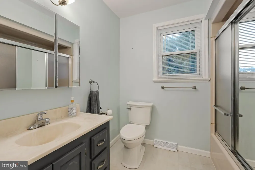 65 COMPASS ROAD Parkesburg, PA 19365