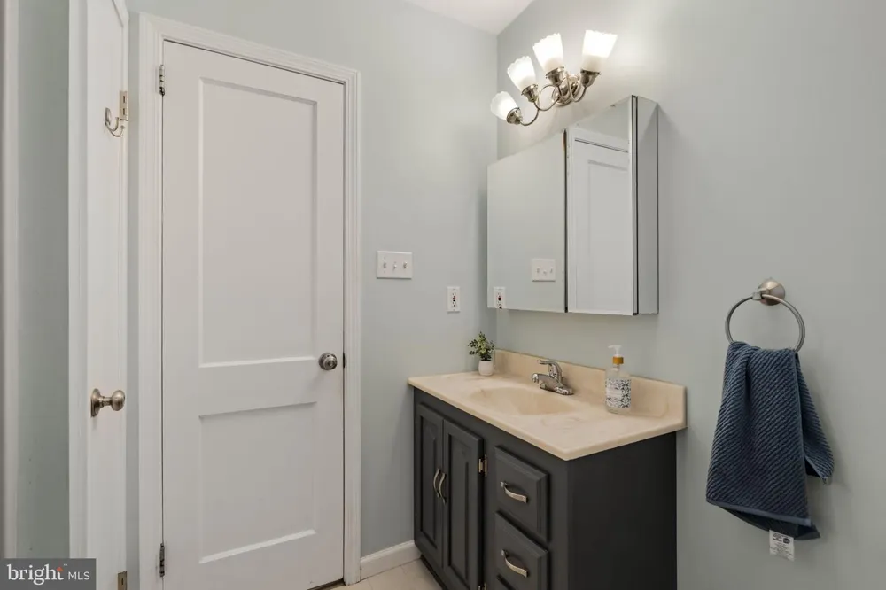 65 COMPASS ROAD Parkesburg, PA 19365