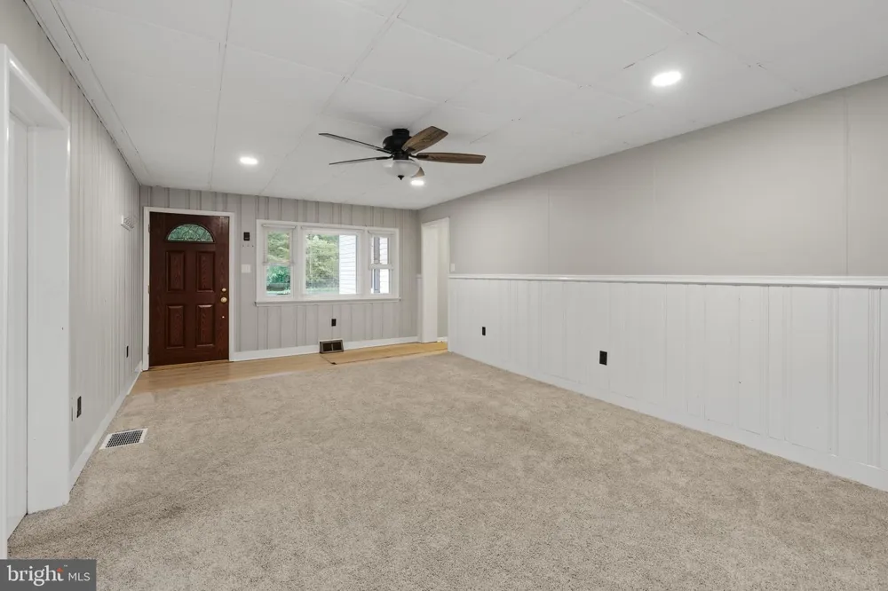 65 COMPASS ROAD Parkesburg, PA 19365