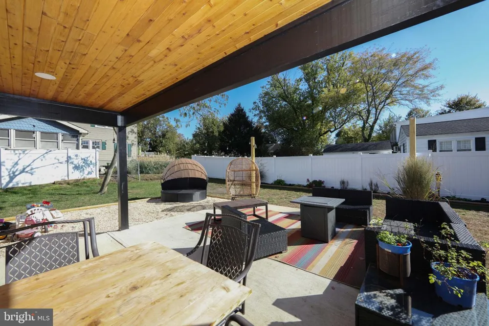 521 5TH AVENUE Barrington, NJ 08007