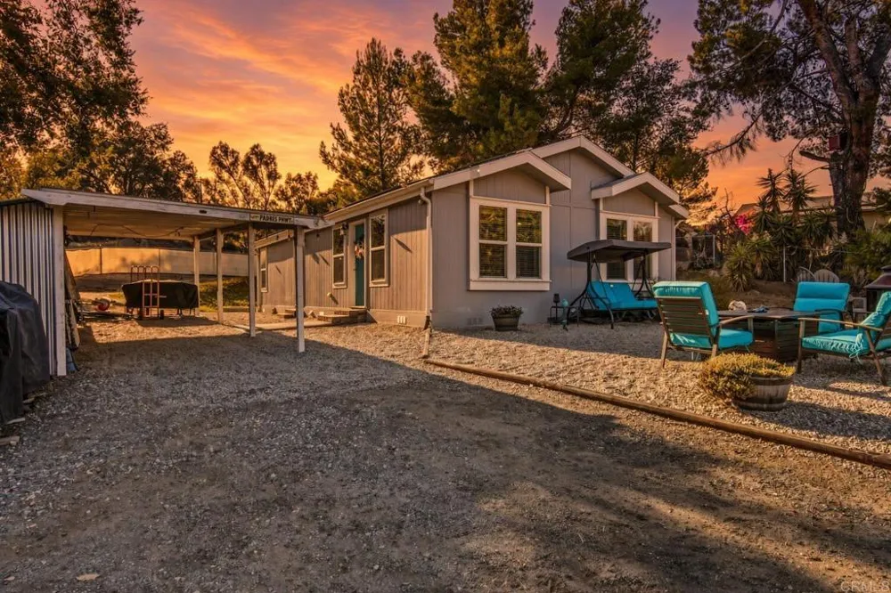 17472 Kaymeg Way Ramona, CA 92065