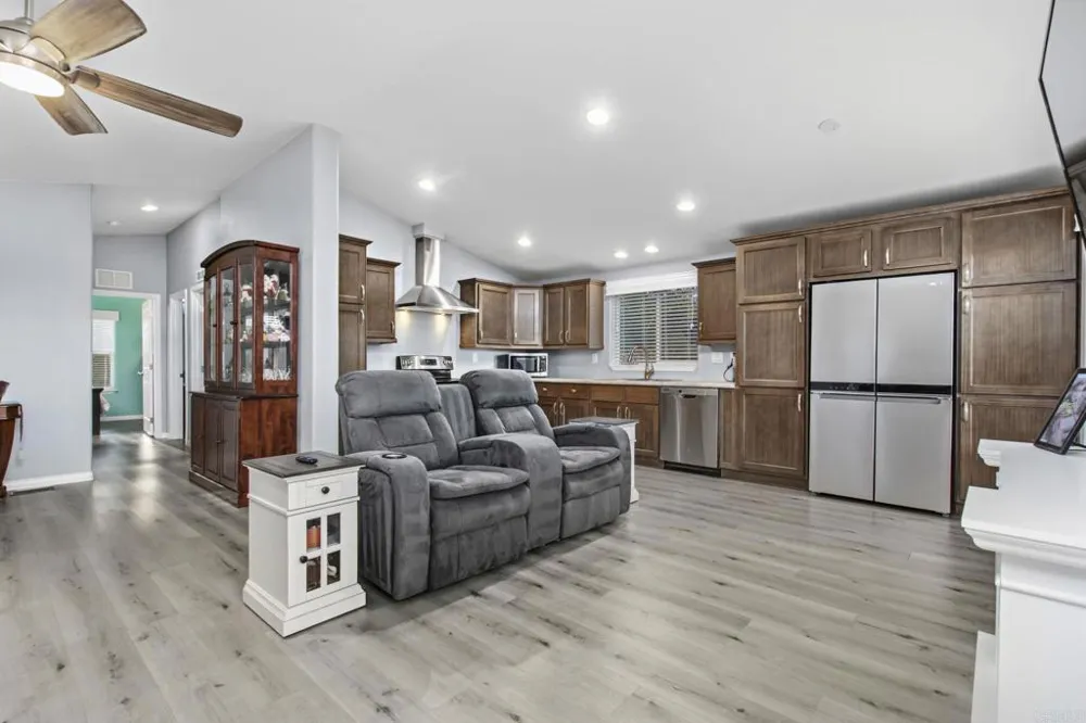 17472 Kaymeg Way Ramona, CA 92065