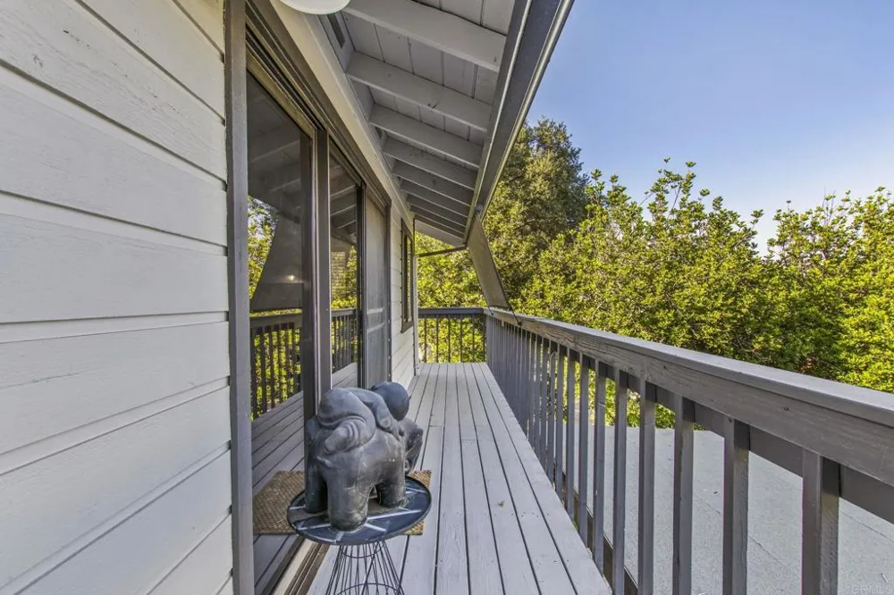 17472 Kaymeg Way Ramona, CA 92065