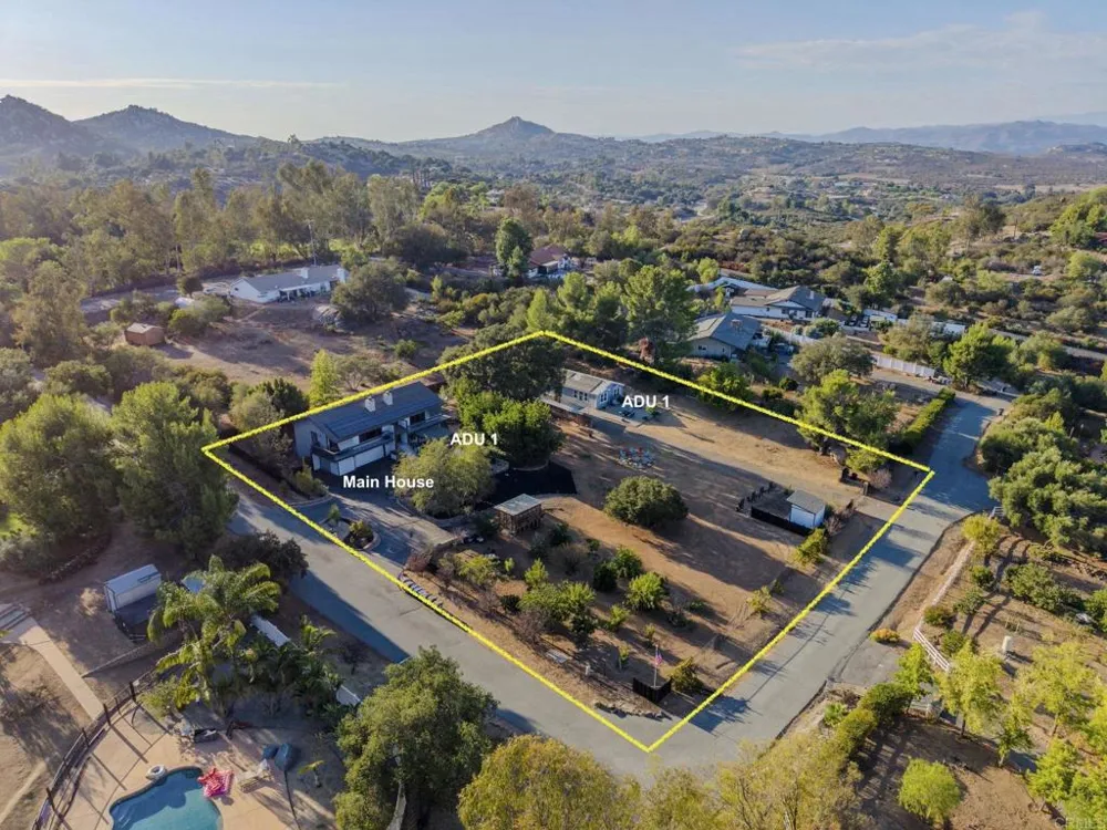 17472 Kaymeg Way Ramona, CA 92065