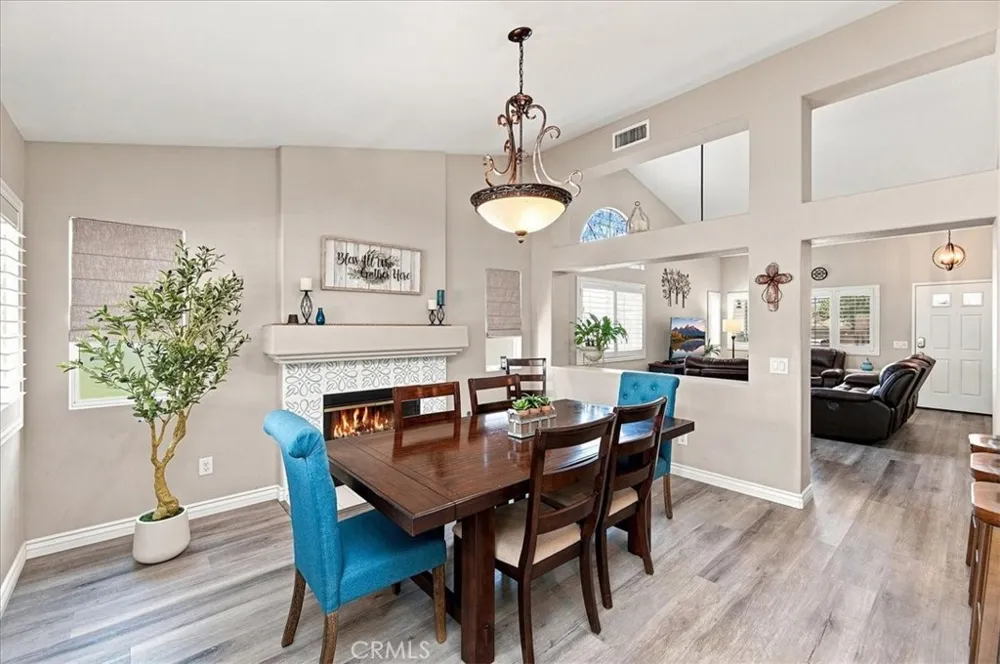 29317 Breakwater Lake Elsinore, CA 92530
