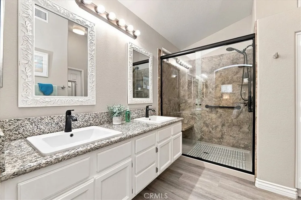 29317 Breakwater Lake Elsinore, CA 92530