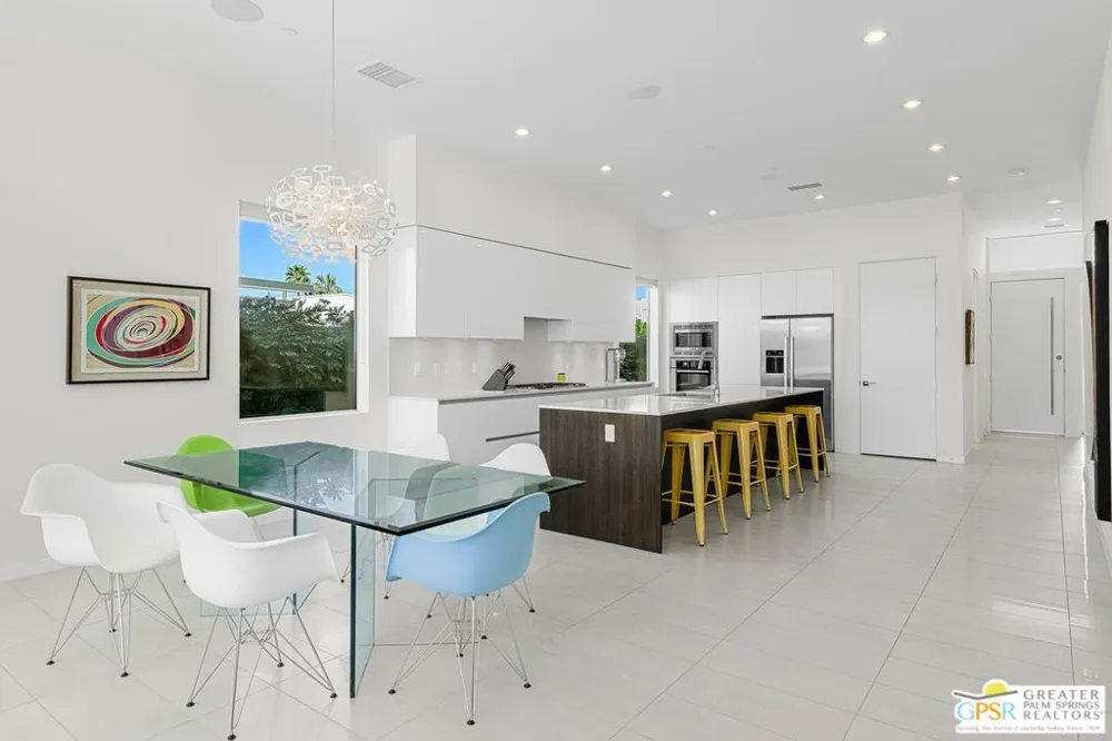 4982 Cottier Way Palm Springs, CA 92262
