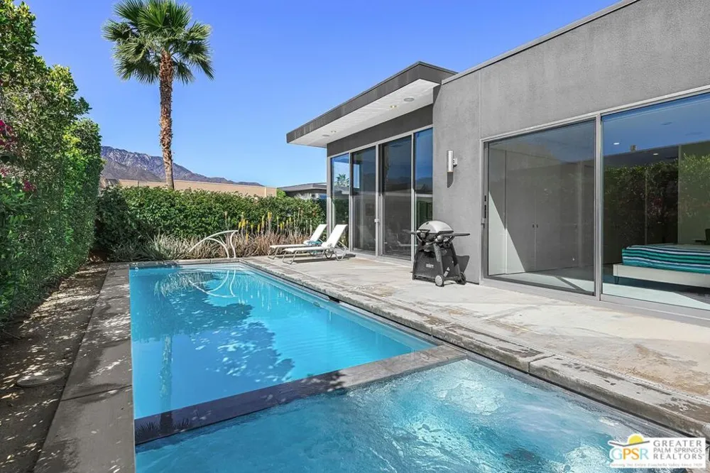 4982 Cottier Way Palm Springs, CA 92262