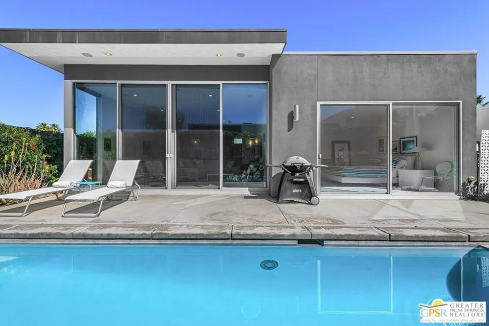 4982 Cottier Way Palm Springs, CA 92262