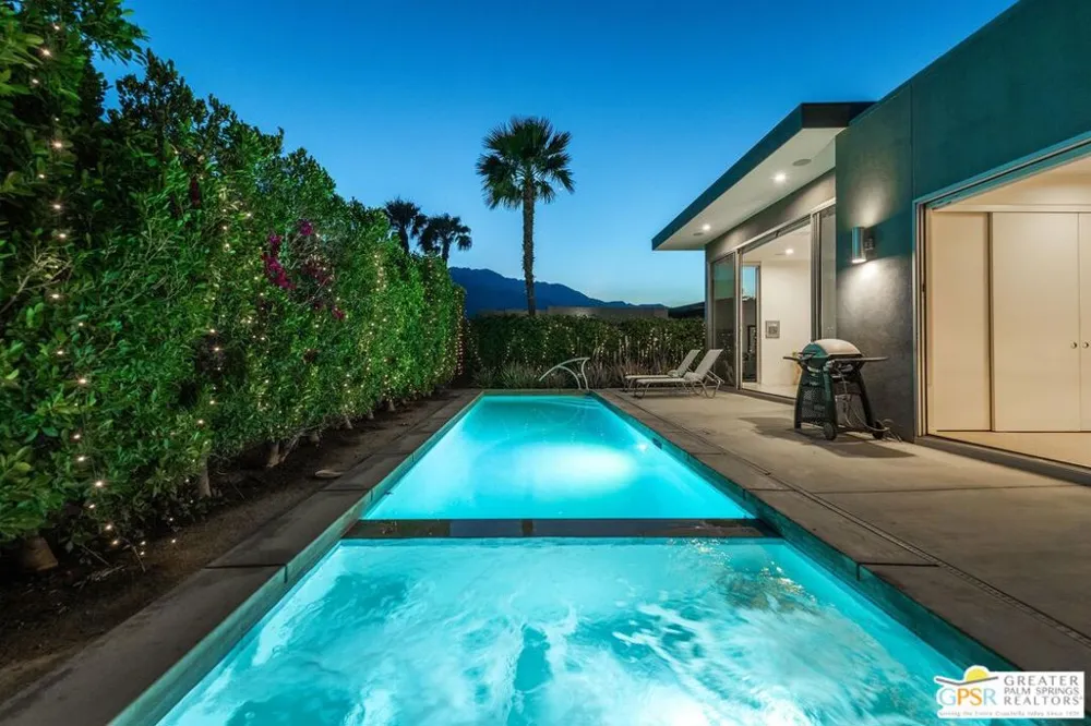 4982 Cottier Way Palm Springs, CA 92262